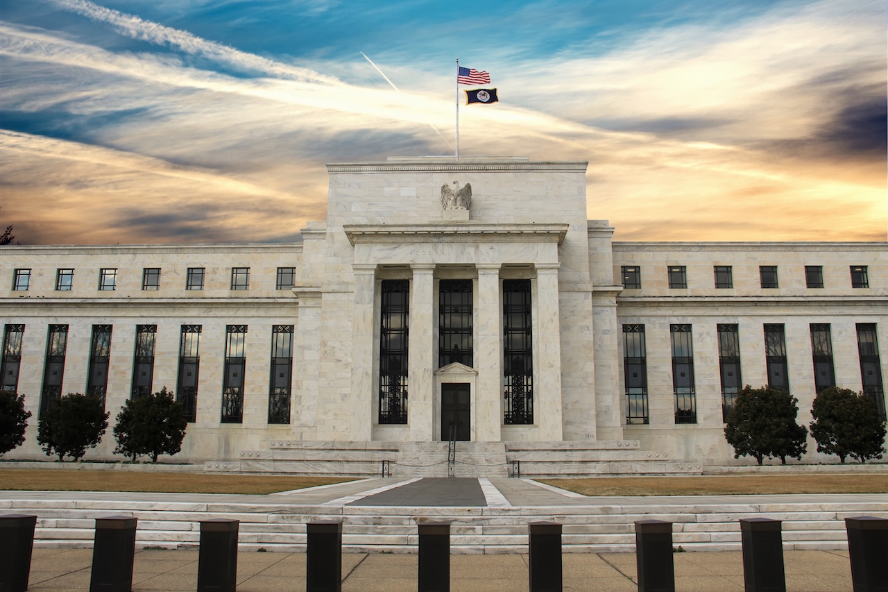 The Countercyclical Benefits of Regulatory Costs