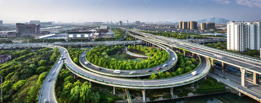 Competition and the Cost of U.S. Infrastructure