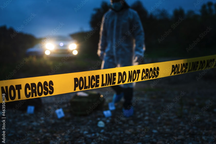 Enclaves of Isolation: Violence and Political Participation in U.S. Cities
